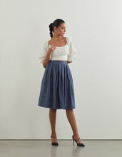 LUCY SLEEVES In White